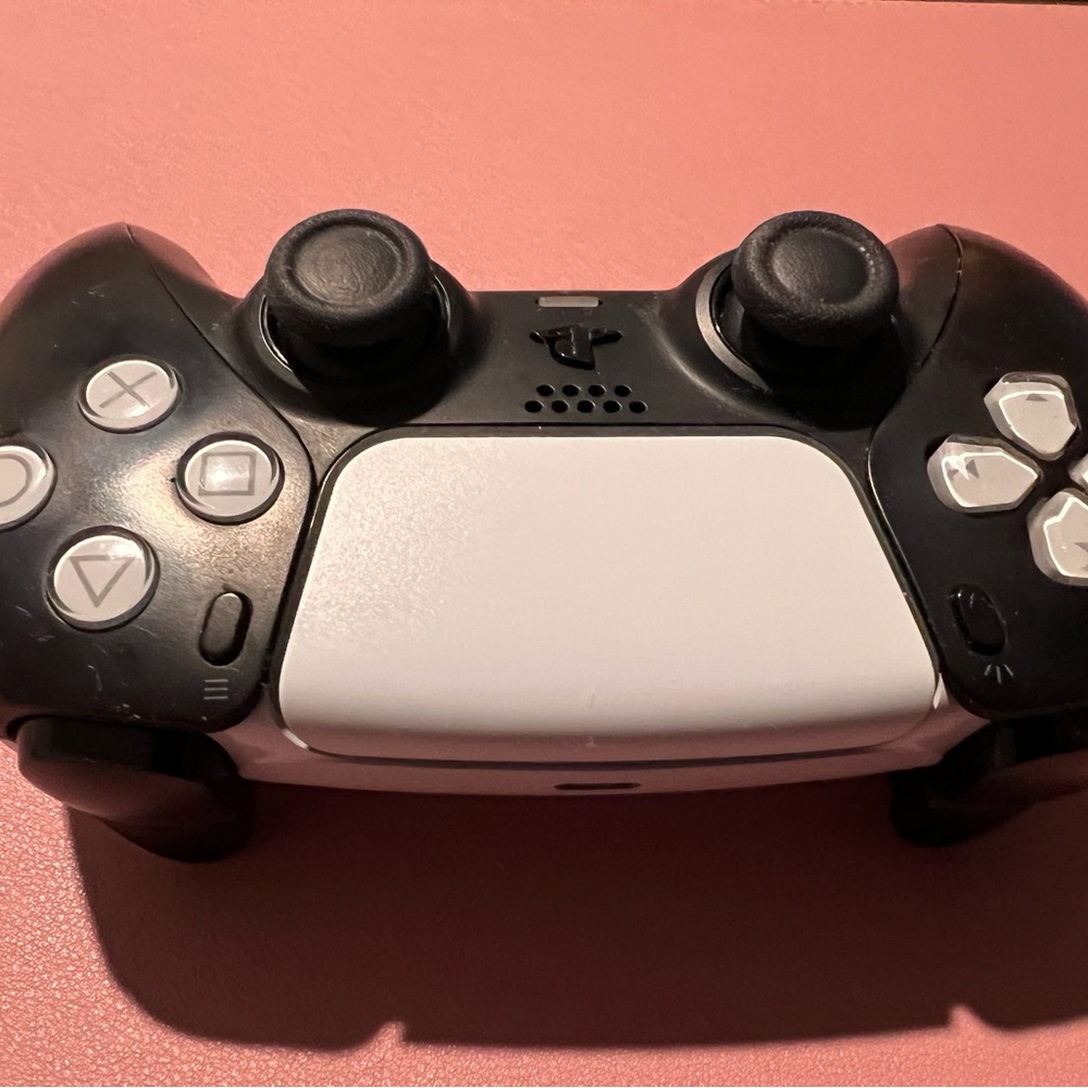 PS5 Remote Control - Picture 4 of 13